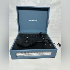 Crosley CR8017B-WB 3 Speed Voyager Portable Record Player Turntable Slate Blue